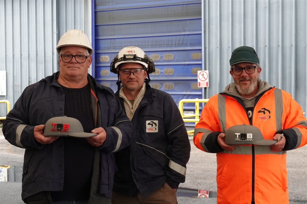 Remise des trophées imprimés en 3D aux meilleures équipes